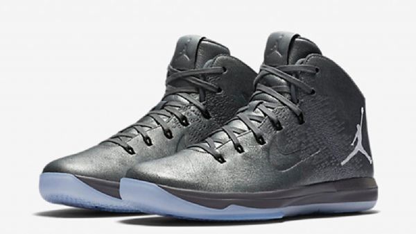 Nike Air Jordan 31 Taistelukengät Miehille Harmaa