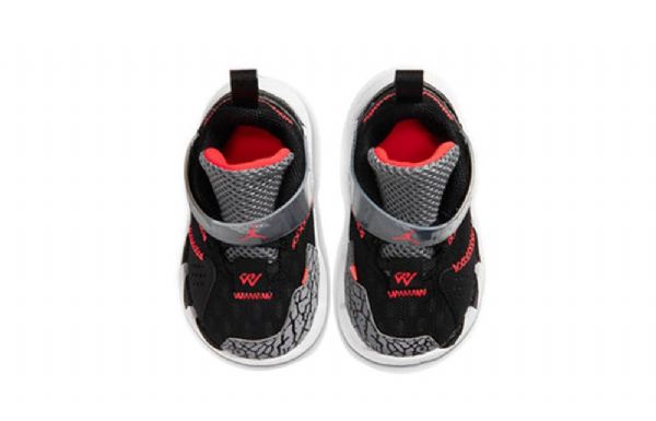 Nike Air Jordan Miksi Ei Zer03 Td Kengät Lapsille Musta