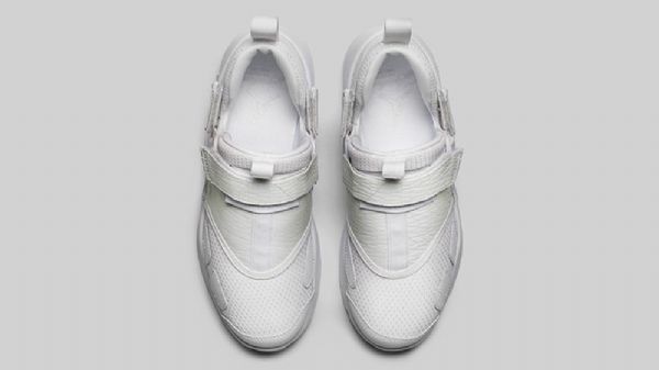 Nike Air Jordan Trunner Heiress Kengät Miehille Valkoiset