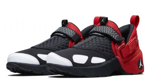 Nike Air Jordan Trunner Lx Kengät Miehille Punainen Musta
