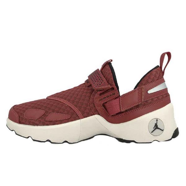 Nike Air Jordan Trunner Lx Kengät Miehille Punainen Valkoinen