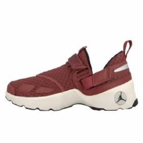 Nike Air Jordan Trunner Lx Kengät Miehille Punainen Valkoinen