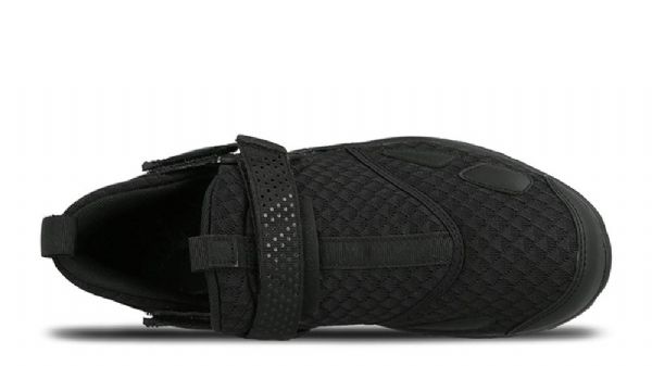 Nike Air Jordan Trunner Lx Triple Kengät Miehille Musta