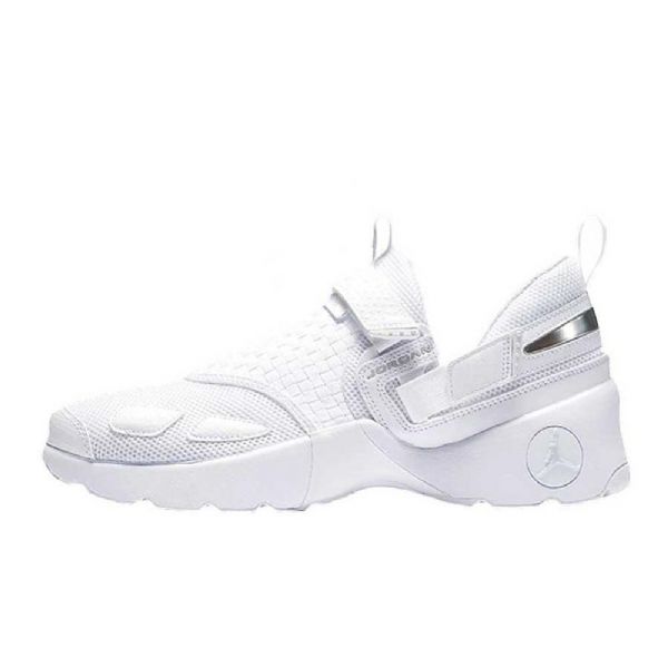 Nike Air Jordan Trunner Lx Triple Kengät Miehille Valkoinen