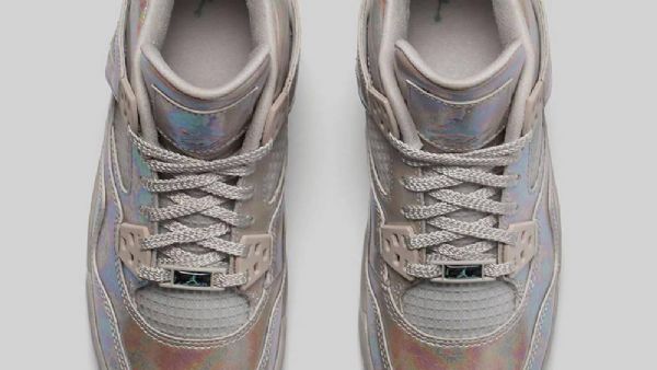 Nike Air Jordan 4 Gs Pearl Kengät Miehille Hopea