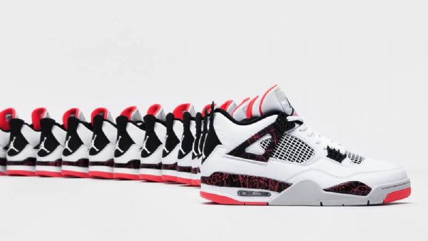 Nike Air Jordan 4 Hot Lava Kengät Miehille Valkoinen Punainen