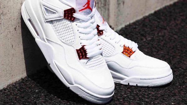 Nike Air Jordan 4 Pack Kengät Miehille Valkooranssi