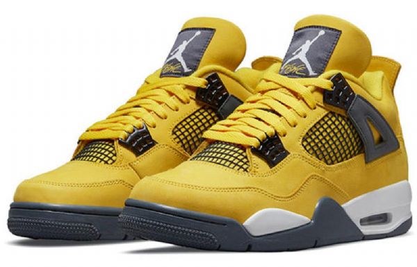 Nike Air Jordan 4 Retro Koripallokengät Miehille Keltainen
