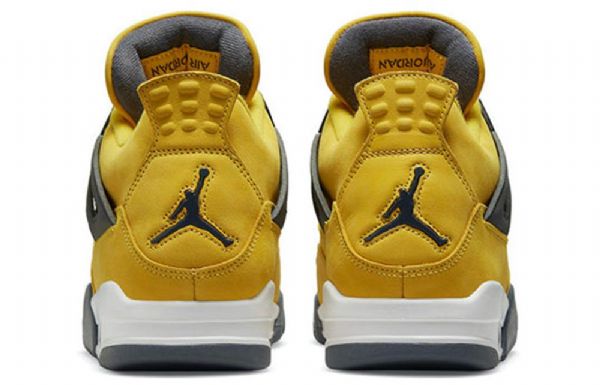 Nike Air Jordan 4 Retro Koripallokengät Miehille Keltainen