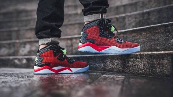 Nike Air Jordan Spike Forty Kengät Miehille Punainen