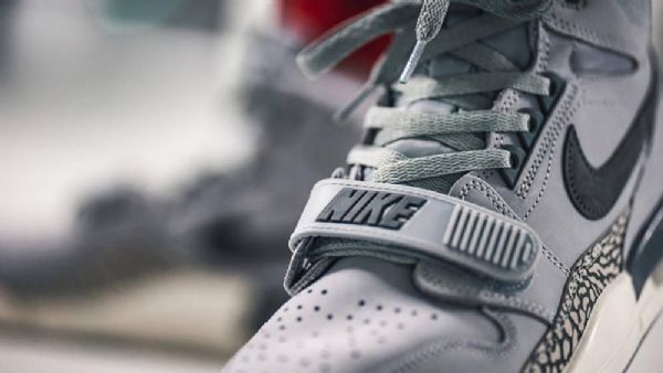 Nike Air Jordan Legacy 312 Kengät Miehille Harmaa