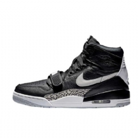 Nike Air Jordan Legacy 312 Kengät Miehille Mustavalkoinen