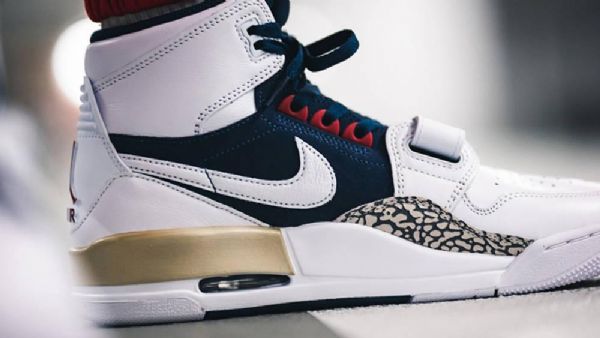 Nike Air Jordan Legacy 312 Kengät Miehille Valkoinen Kulta