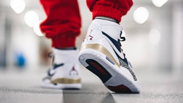 Nike Air Jordan Legacy 312 Kengät Miehille Valkoinen Kulta
