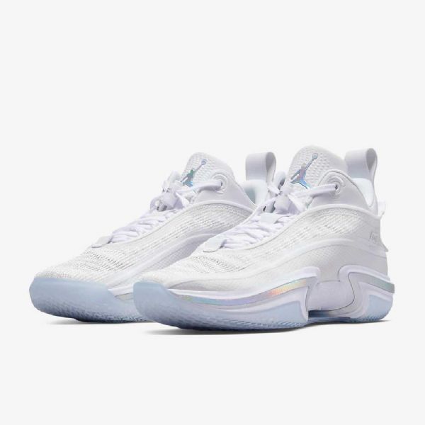 Nike Air Jordan Xxxvi Matalat Koripallokengät Miehille Valkoinen Hopea