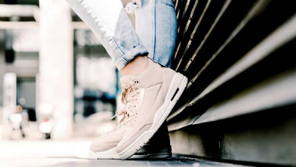 Nike Air Jordan 3 Particle Kengät Miehille Beige