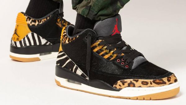 Nike Air Jordan 3 Se Animal Mokka Kengät Miehille Mustat