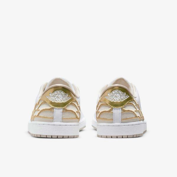 Nike Air Jordan 1 Center Court Kengät Miehille Musta