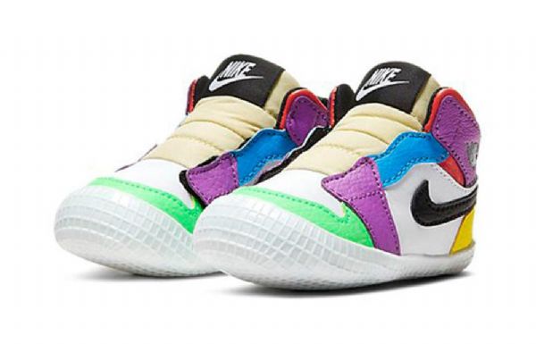 Nike Air Jordan 1 Crib Bootie Retro Koripallokengät Lapsille Monivärinen
