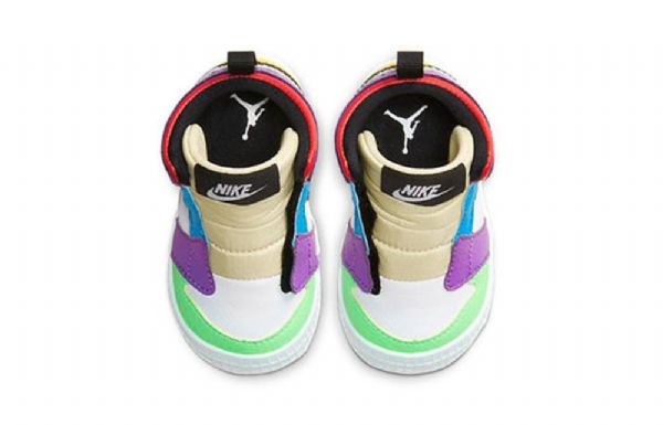 Nike Air Jordan 1 Crib Bootie Retro Koripallokengät Lapsille Monivärinen