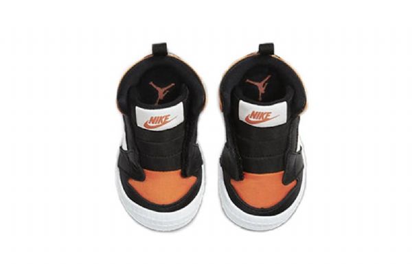 Nike Air Jordan 1 Crib Bootie Retro Koripallokengät Lapsille Musta Oranssi Valkoinen