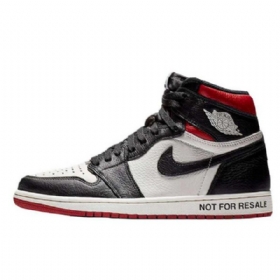 Nike Air Jordan 1 Ei Jälleenmyyntikengät Miehille Musta Valkoinen