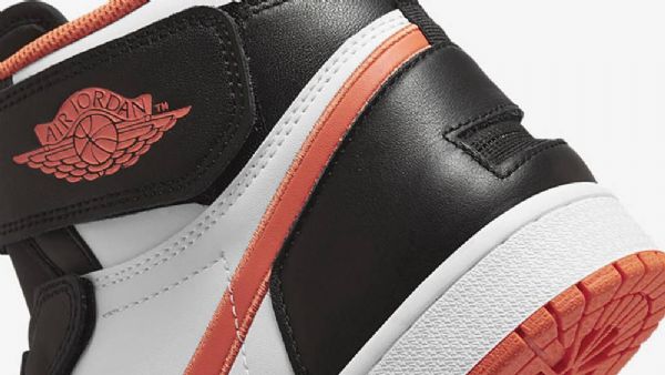 Nike Air Jordan 1 Flyease Turf Kengät Miehille Oranssi Musta Valkoinen