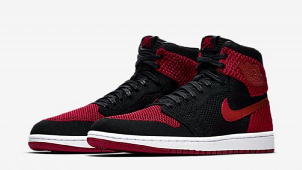 Nike Air Jordan 1 Flyknit Kielletyt Kengät Miehille Musta Punainen