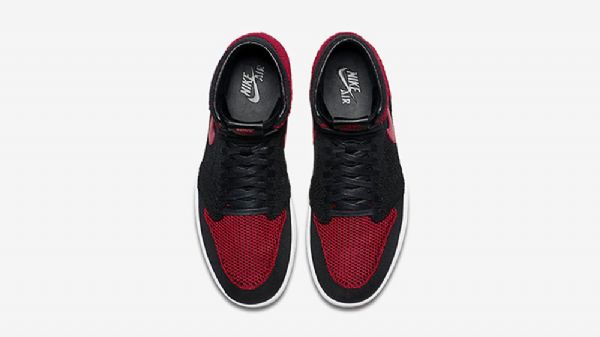 Nike Air Jordan 1 Flyknit Kielletyt Kengät Miehille Musta Punainen