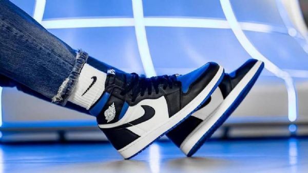 Nike Air Jordan 1 High Tops Og Game Royal Kengät Naisille Valkoinen Musta Sininen