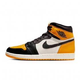 Nike Air Jordan 1 High Tops Og Toe Taksikengät Miehille Musta Keltainen Valkoinen
