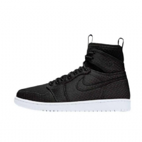 Nike Air Jordan 1 High Tops Ultra Kengät Miehille Musta
