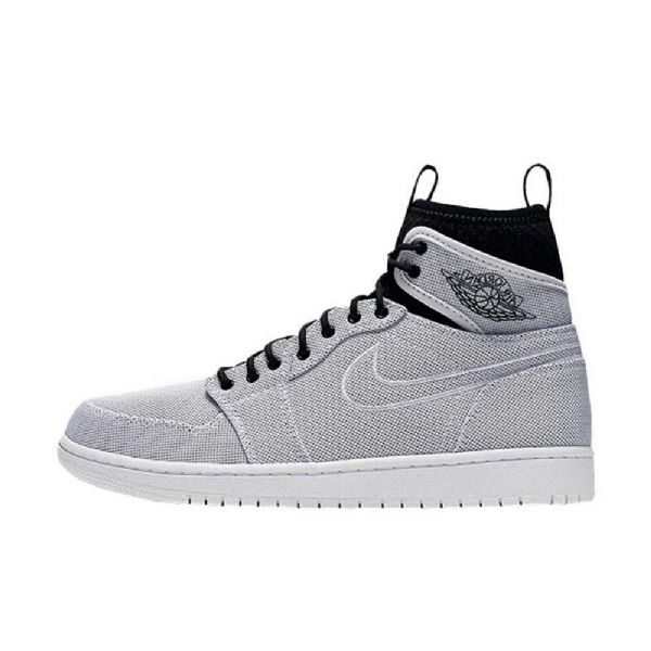 Nike Air Jordan 1 High Tops Ultra Kengät Miehille Valkoinen