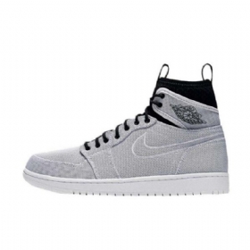 Nike Air Jordan 1 High Tops Ultra Kengät Miehille Valkoinen