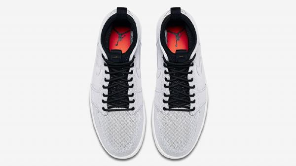 Nike Air Jordan 1 High Tops Ultra Kengät Miehille Valkoinen
