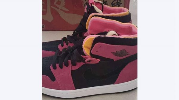 Nike Air Jordan 1 High Tops Zoom Kengät Miehille Pinkki Musta