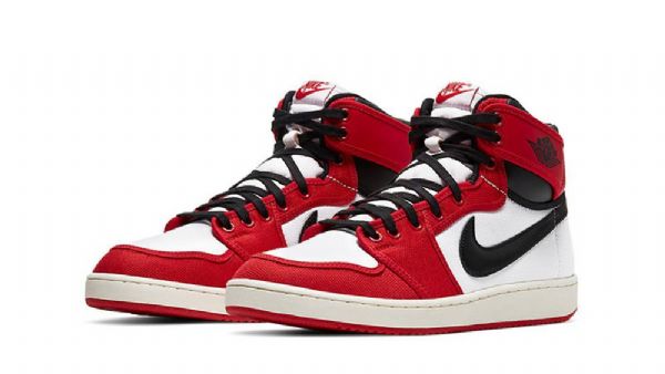 Nike Air Jordan 1 Ko Chicago Kengät Miehille Punainen Valkoinen