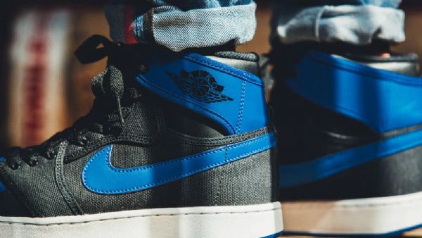 Nike Air Jordan 1 Ko High Tops Og Kengät Miehille Sininen Musta