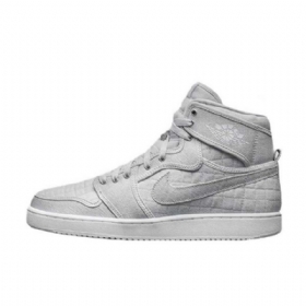 Nike Air Jordan 1 Ko High Tops Og Pure Platinum Kengät Miehille Harmaa