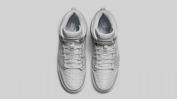 Nike Air Jordan 1 Ko High Tops Og Pure Platinum Kengät Miehille Harmaa