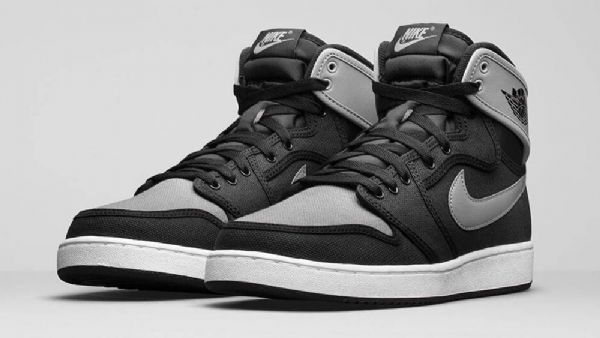 Nike Air Jordan 1 Ko High Tops Og Shadow Kengät Miehille Musta Harmaa