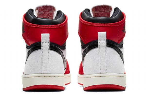 Nike Air Jordan 1 Ko Retro Koripallokengät Miehille Punainen Valkoinen