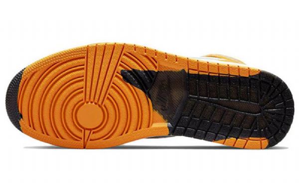 Nike Air Jordan 1 Korkeat Topit Element Gore-tex Retro Koripallokengät Miehille Vaaleankeltainen