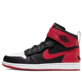 Nike Air Jordan 1 Korkeat Topit Flyease Retro Koripallokengät Miehille Musta