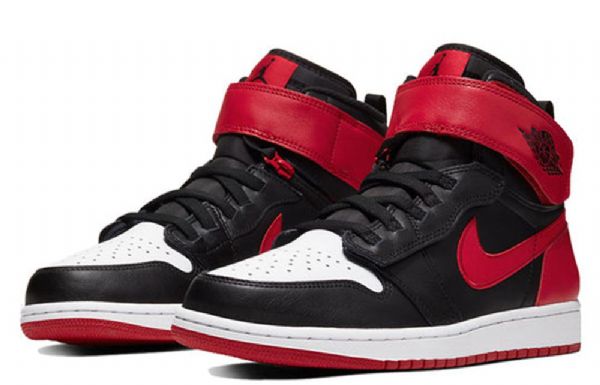 Nike Air Jordan 1 Korkeat Topit Flyease Retro Koripallokengät Miehille Musta