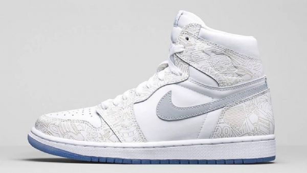 Nike Air Jordan 1 Korkeat Topit Naisten Laserkengät Valkoinen Harmaa