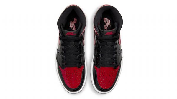 Nike Air Jordan 1 Korkeat Topit Og Patentoidut Leveät Kengät Naisille Musta Punainen