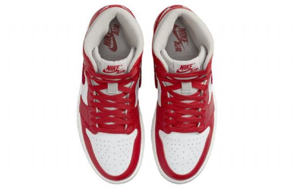 Nike Air Jordan 1 Korkeat Topit Og Retro Koripallokengät Naisille Punainen Valkoinen