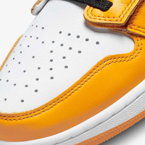 Nike Air Jordan 1 Low Tops Flyease Easy On / Off Kengät Miehille Valkoinen Musta