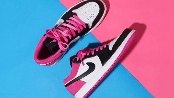 Nike Air Jordan 1 Matalat Fuchsia Kengät Miehille Fuksia